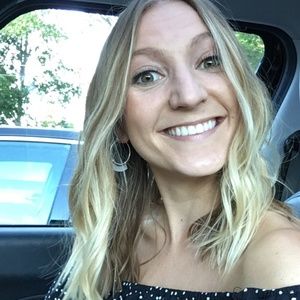 Meet Your Posher, Ariel